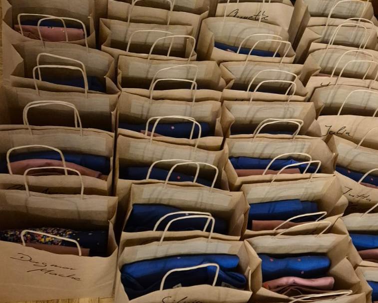 Chor(kleidung) mit Herz